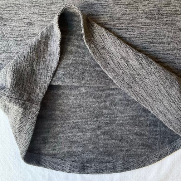 Tek Gear Women Fleece Sweatshirt size S Long Sleeve Crew Neck Curvy Simple Gray - Picture 6 of 7